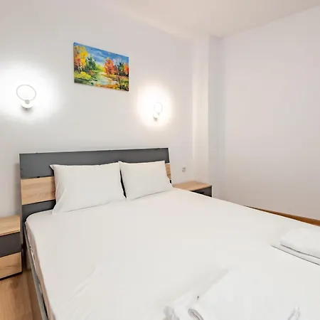 Aria - Guest 3*
